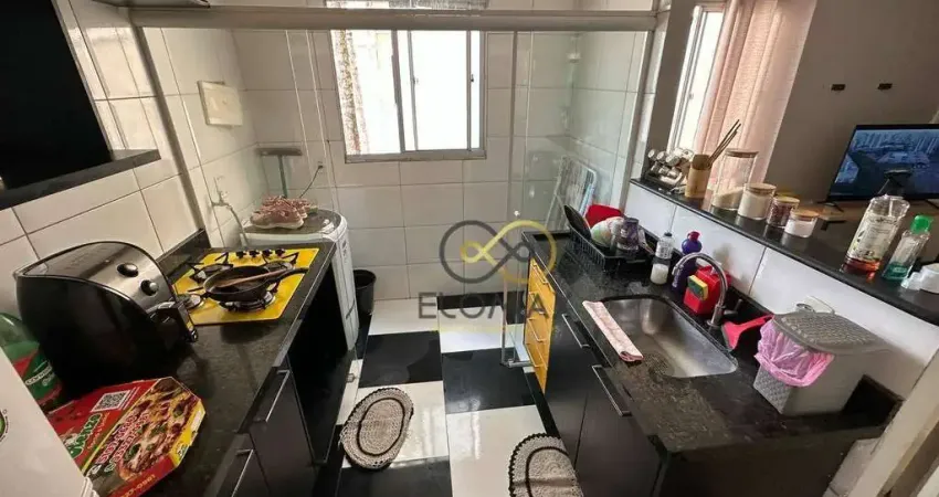 Apartamento com 2 dormitórios à venda, 44 m² por R$ 200.000,00 - Água Chata - Guarulhos/SP