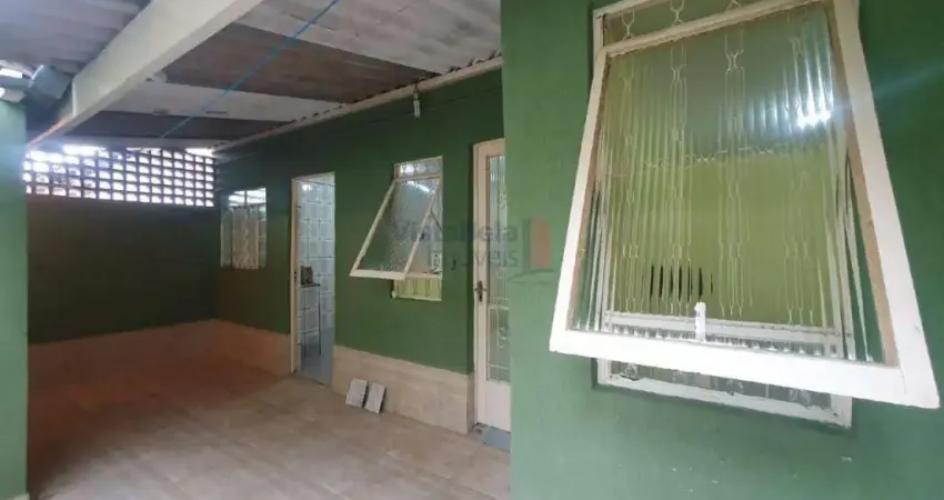 Excelente casa para locação para 1 pessoa, no parque Santo Antônio comm 1 dormitório.