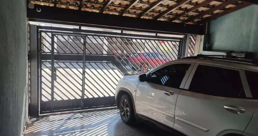 Casa à venda, 2 quartos, 1 suíte, 2 vagas, Pq. Aeroporto - Taubaté/SP