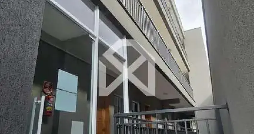Apartamento à venda com 33m, 2 dormitórios, 1 vaga de garagem, Localização privilegiada, Vila Anton