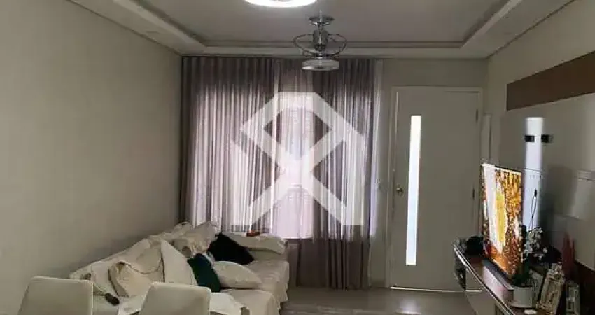 Sobrado à venda com 162m, 3 dormitórios, 2 suítes, 4 vagas de garagem, Vila Carrão, São Paulo, SP