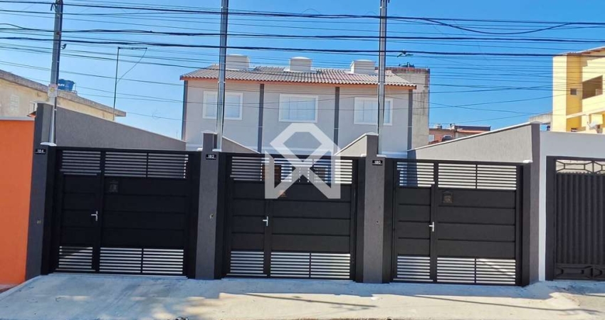 Sobrado à venda com 67m, 2 dormitórios, 2 vagas de garagem, Com quintal, Vila Siria, São Paulo, SP
