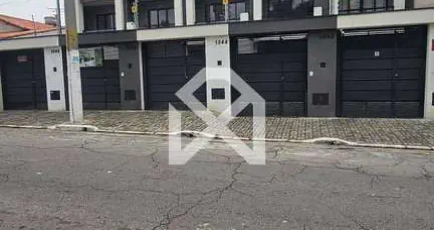 Sobrado à venda com 155m, 2 dormitórios, 2 suítes, 4 vagas de garagem, Vila Antonieta, São Paulo, S