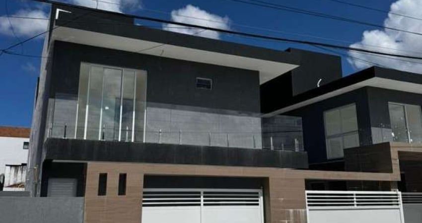 Casa a venda com 03 quartos na melhor localização do bairro do Cristo -  CA2552