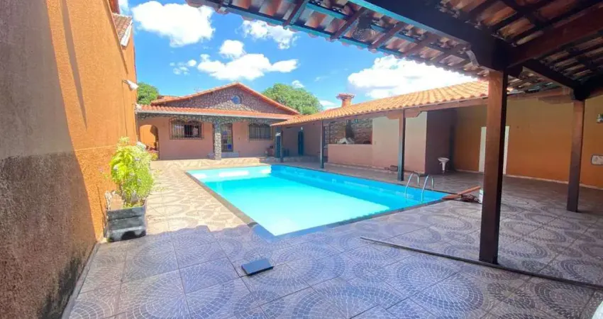 Casa com 4 quartos à venda em São João Batista, Belo Horizonte 