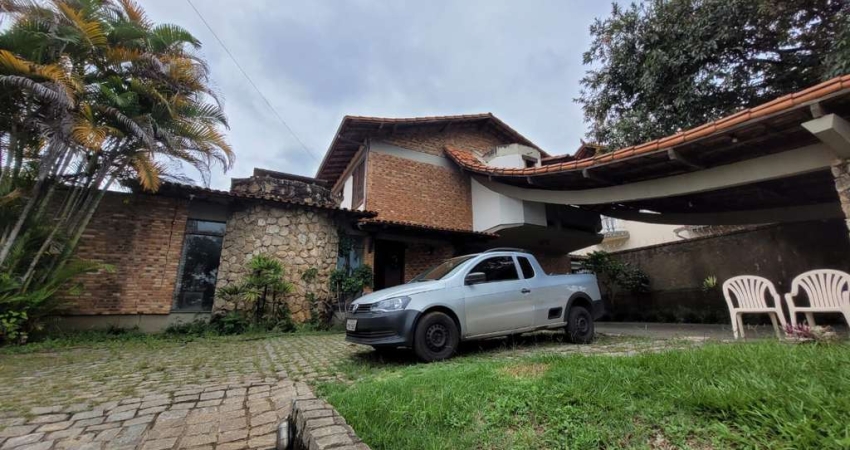 Casa com 5 quartos à venda em São Luiz, Belo Horizonte 