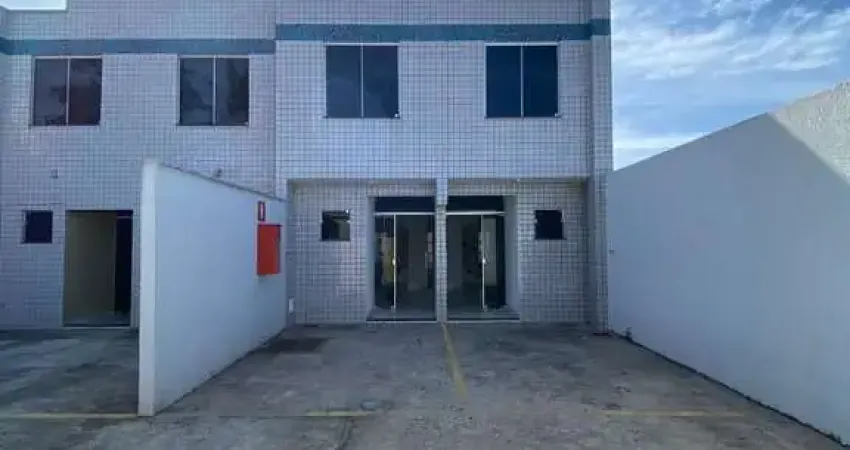 CASA GEMINADA NA MELHOR LOCALIZAÇÃO DO BAIRRO XANGRI-LÁ