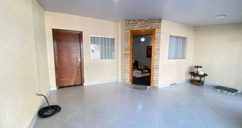 CASA PLANA  DE 03 QUARTOS NO BAIRRO SÃO JOÃO BATISTA
