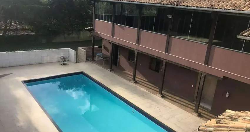 Chácara / sítio com 3 quartos à venda na Rua José Simplício Moreira, Trevo, Belo Horizonte