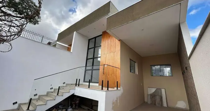 Casa com 3 quartos à venda na Rua Messias Januário, Minas Caixa, Belo Horizonte
