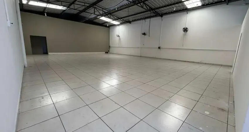 Barracão / Galpão / Depósito à venda na Rua Radialista Carlos Rubens, Céu Azul, Belo Horizonte