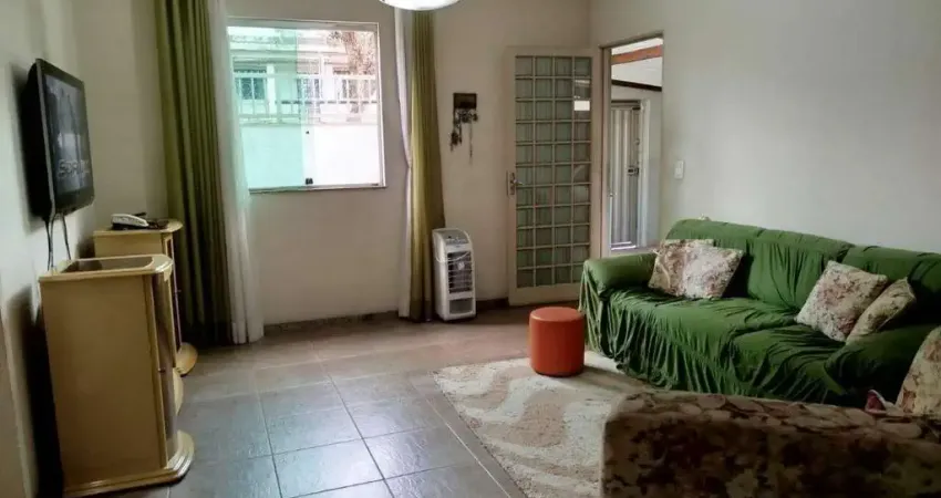 Casa com 3 quartos à venda na Rua das Tangerinas, Vila Cloris, Belo Horizonte