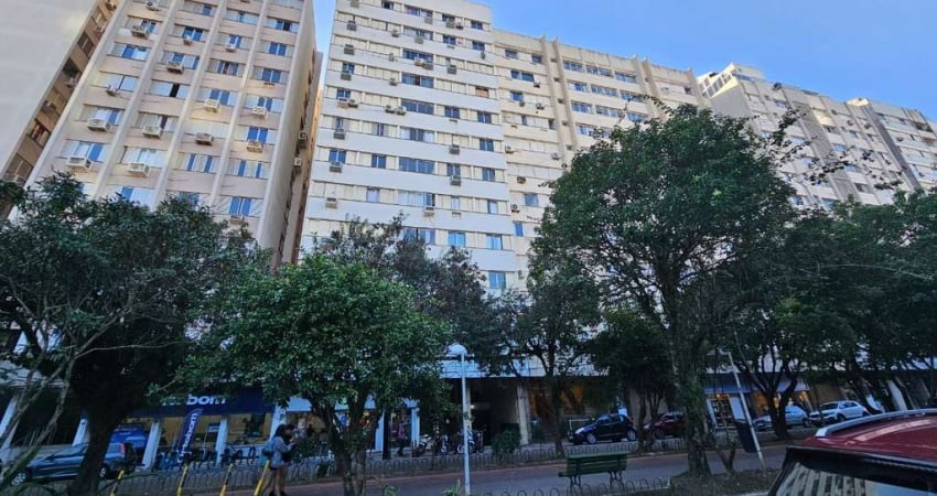 Apartamento com 2 quartos para alugar na Avenida Hercílio Luz, Centro, Florianópolis