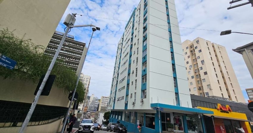 Apartamento com 2 quartos para alugar na Rua Álvaro de Carvalho, Centro, Florianópolis