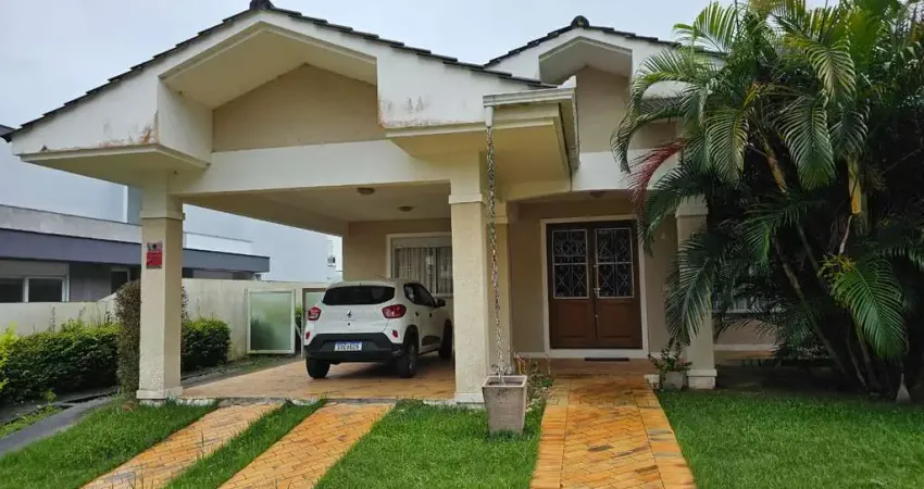 Casa com 3 quartos para alugar na Rua Leonel Pereira, Cachoeira do Bom Jesus, Florianópolis