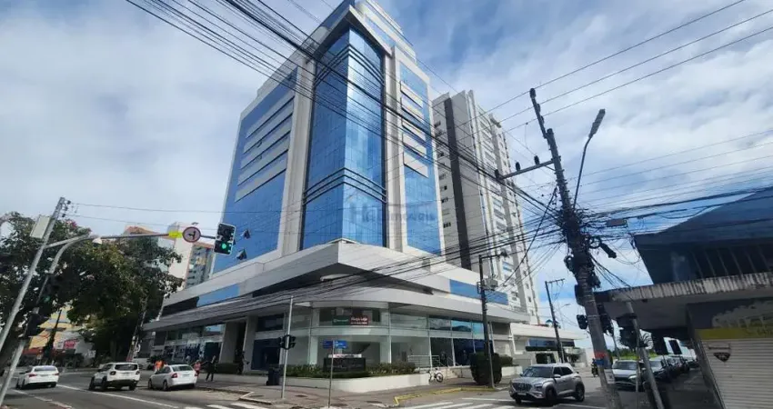 Sala comercial à venda na Rua Fúlvio Aducci, Estreito, Florianópolis
