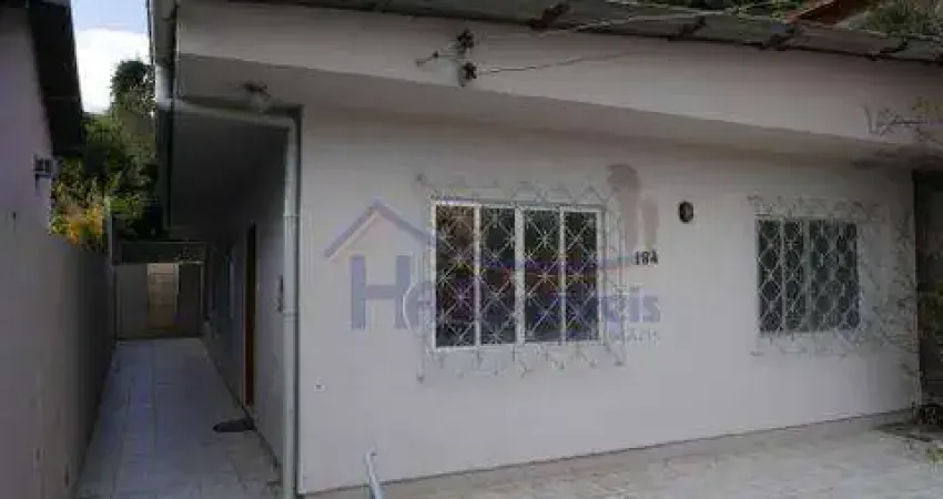 Casa com 3 quartos à venda na Vila Kinczeski, Centro, Florianópolis