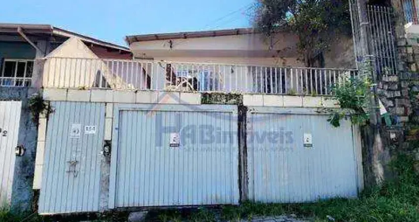 Casa com 3 quartos à venda na Vila Kinczeski, Centro, Florianópolis