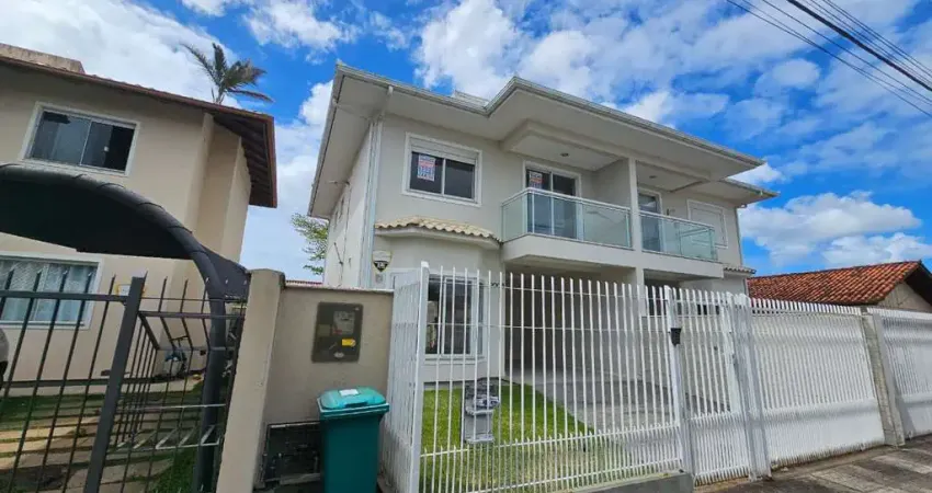 Casa com 2 quartos para alugar na Rua Bartolomeu de Gusmão, Carianos, Florianópolis