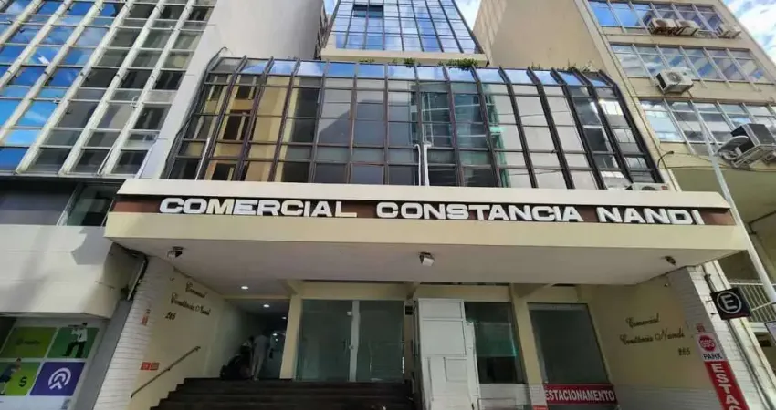Sala comercial para alugar na Rua Trajano, Centro, Florianópolis