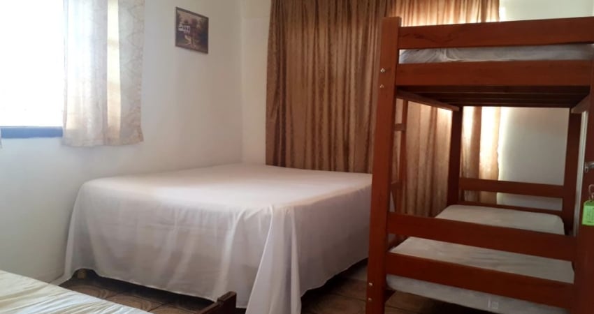 Flat para alugar no centro de Meia Praia (locação de baixa temporada até out/25)