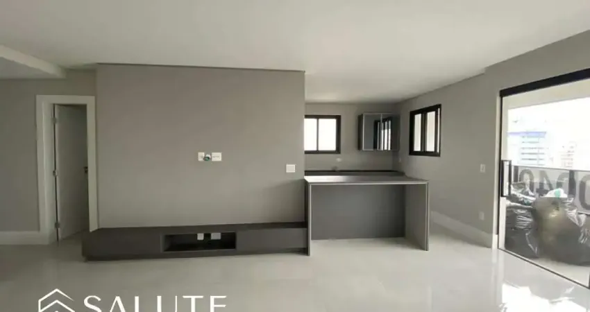 Apartamento com 3 quartos para alugar na Rua 3300, 450, Centro, Balneário Camboriú