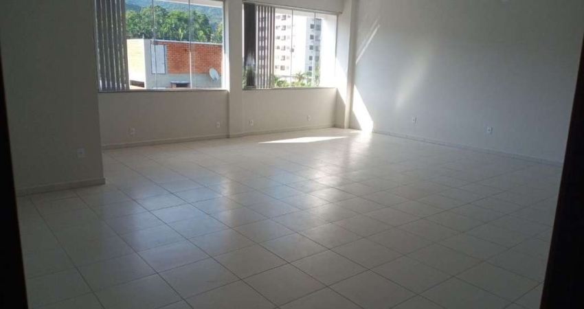 Sala comercial para alugar na Rua João Pessoa, 2514, Velha, Blumenau