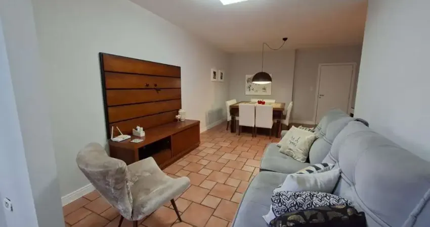 Apartamento com 3 quartos para alugar na Rua 2500, 205, Centro, Balneário Camboriú