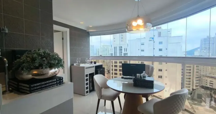 Apartamento com 3 quartos para alugar na Rua 3110, 193, Centro, Balneário Camboriú