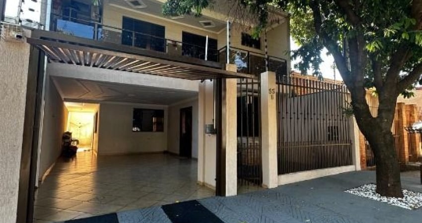 Casa com 3 quartos à venda na Rua Professor Valter Biazin, 53, Jardim Novo Oásis, Maringá