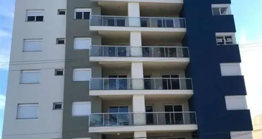 Excelente apartamento de 2 dormitórios com suíte e 2 vagas de garage