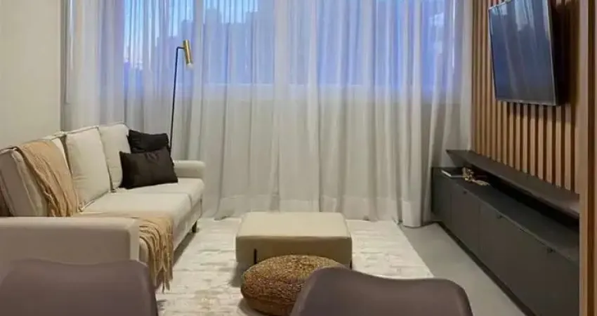 Lindo apartamento de 2 dorm mobiliado no bairro cidade alta!