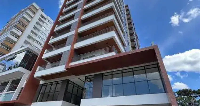 Amplo apartamento de 3 dormitórios na melhor localização da cidade!