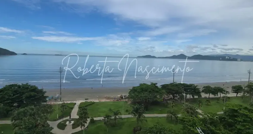 Lindo apartamento, totalmente reformado, alto padrão, com vista total para a praia!