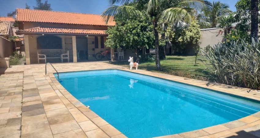 Casa para Venda em Saquarema, ITAÚNA, 4 dormitórios, 3 suítes, 4 banheiros, 3 vagas