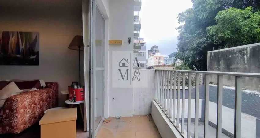 Apartamento à Venda na Enseada no Guarujá | Prédio Pastilhado