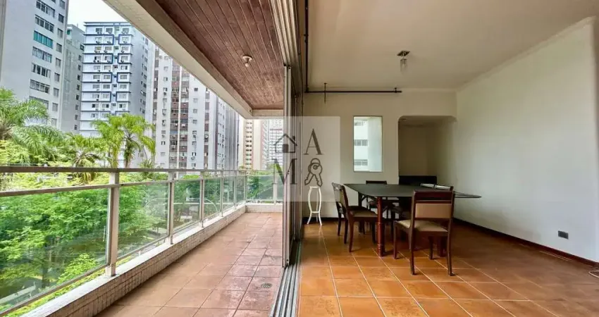 Apartamento à Venda na Pitangueiras no Guarujá | Uma Quadra do Mar