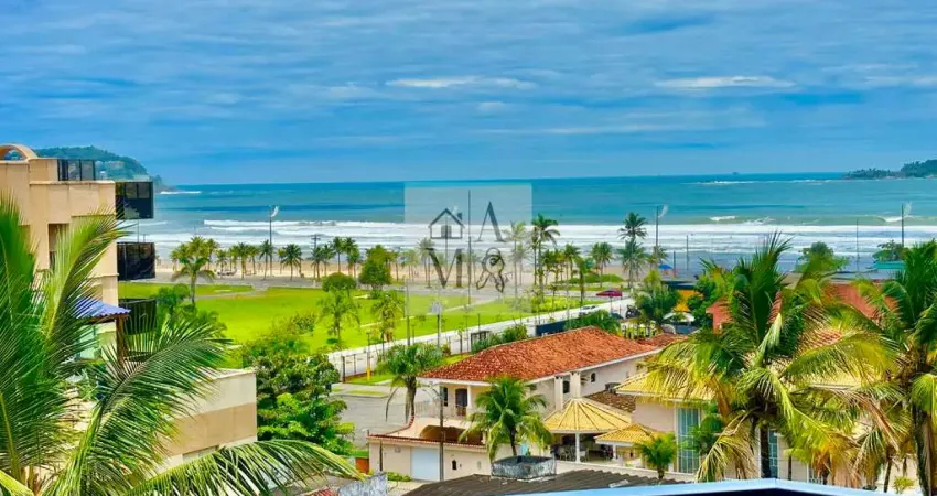 Cobertura à Venda na Enseada no Guarujá | Uma Quadra do Mar e Piscina