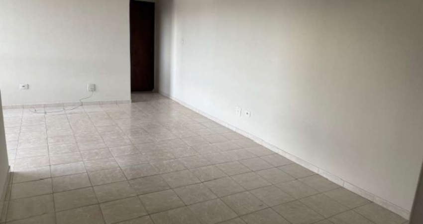 Apartamento com 2 quartos à venda na HUMAITÁ, 714, Zona 04, Maringá