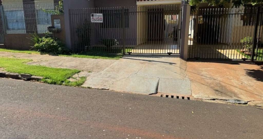Casa com 2 quartos para alugar na PALMYRA TELL, 2276, Jardim Iguaçu, Maringá