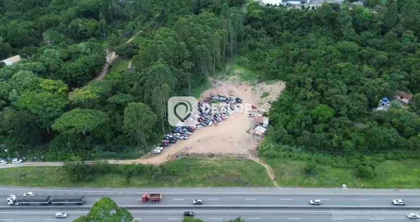 Terreno à venda em Praia de Fora, Palhoça – SC | Beira da BR101