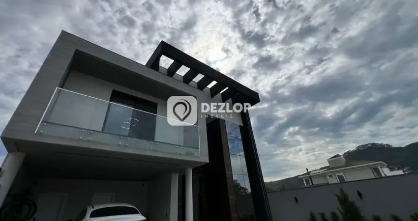 Casa a Venda no Deltaville em Biguaçu | 3 suítes sendo 1 master com Closet