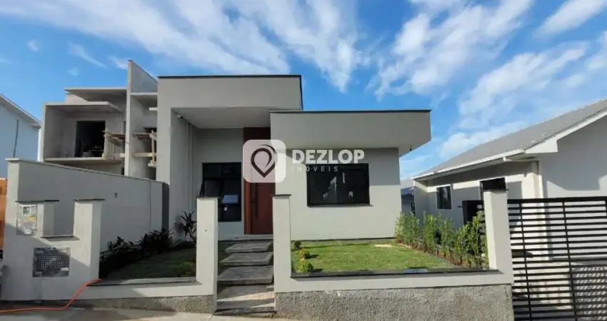 Casa de alto padrão à Venda no Bairro Potecas, São José!