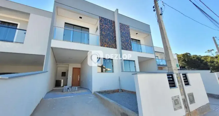 Sobrado à Venda no Loteamento Jardim Botânico - Bairro Potecas, São José