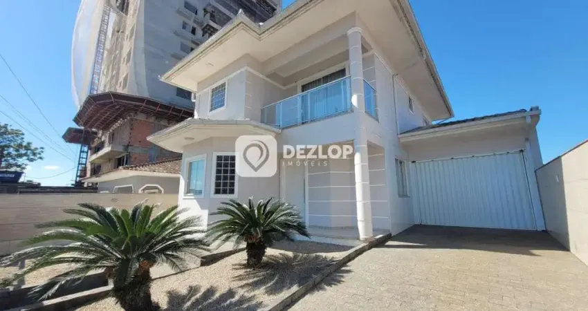 Casa semi-mobiliada á venda no bairro praia joão rosa - biguaçu - sc
