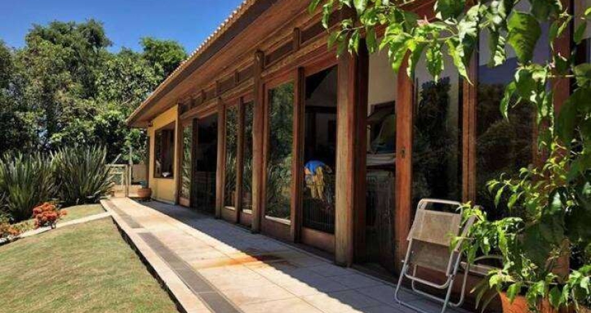 Cond. Renoir II e III - TÉRREA! 4 suítes, piscina, vista p/ verde!