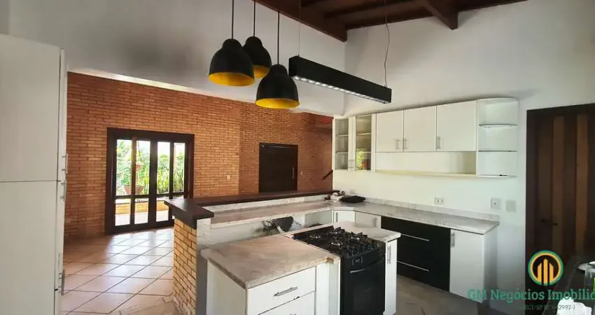 Linda casa com 3 dorms ( 1 suíte ) - Parque das Artes, Embu