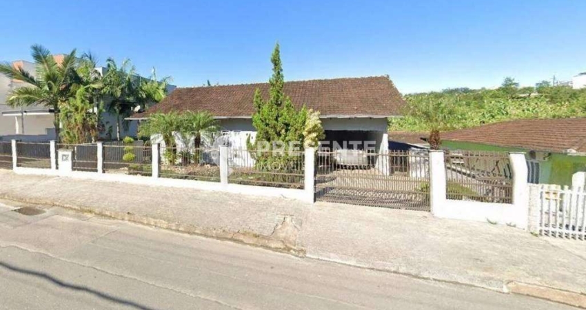 Casa com 3 quartos à venda na Rua Willy Tilp, Nova Brasília, Joinville