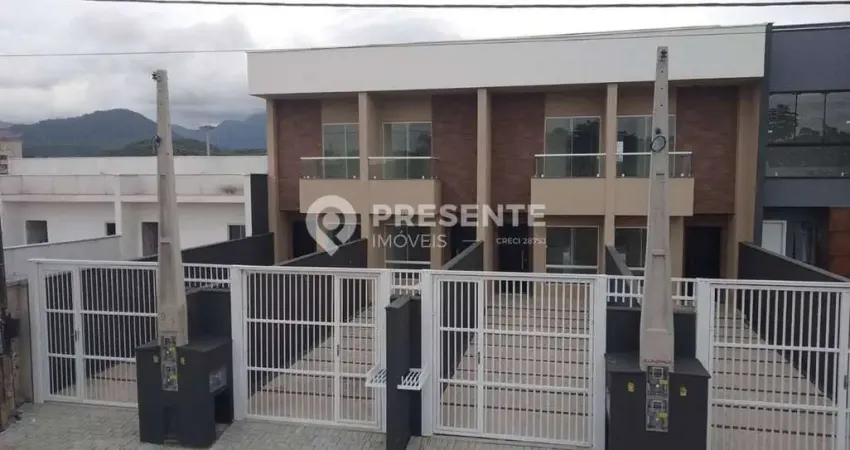 Casa com 2 quartos à venda na Vila Nova, Joinville