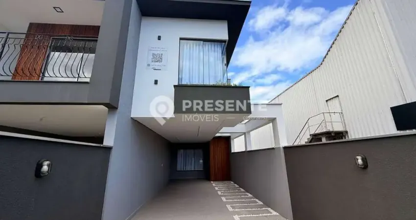 Casa com 3 quartos para alugar no Bom Retiro, Joinville 